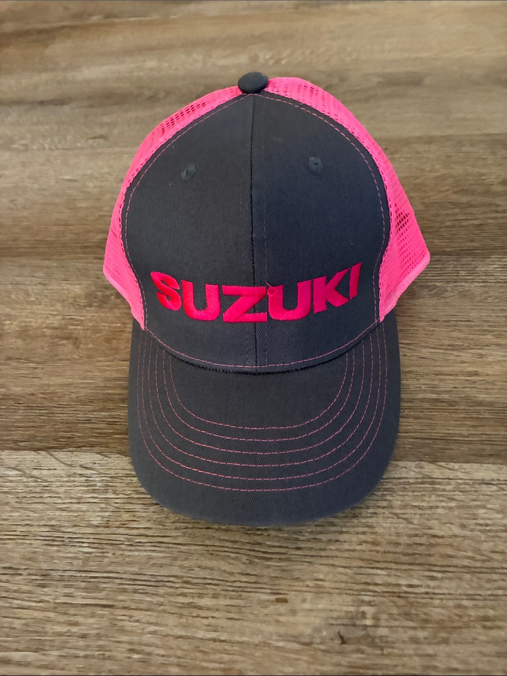LNWOT Suzuki Trucker Hat